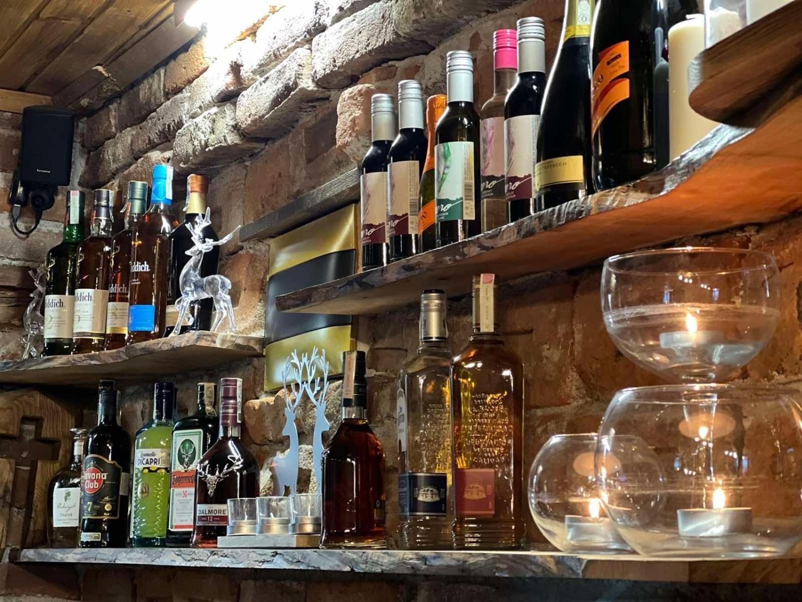 Mоura Boutique & Spa Hotel בורובץ מראה חיצוני תמונה