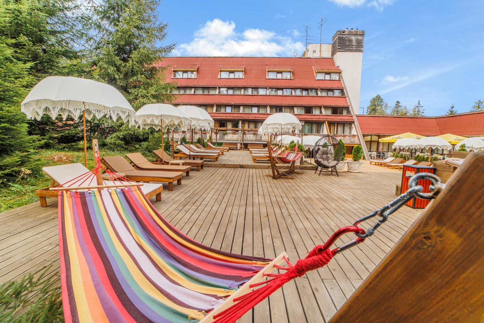 Mоura Boutique & Spa Hotel בורובץ מראה חיצוני תמונה