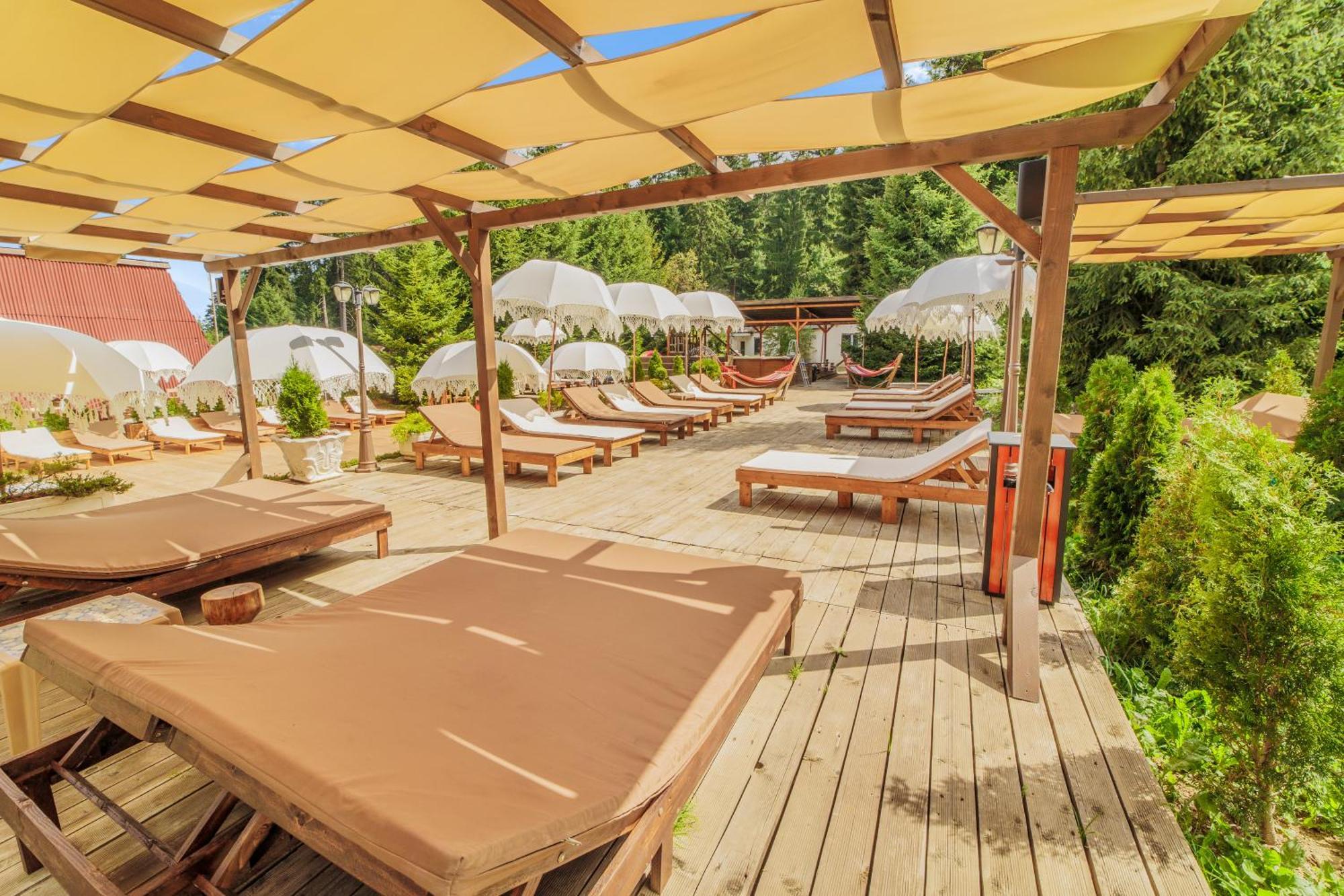 Mоura Boutique & Spa Hotel בורובץ מראה חיצוני תמונה