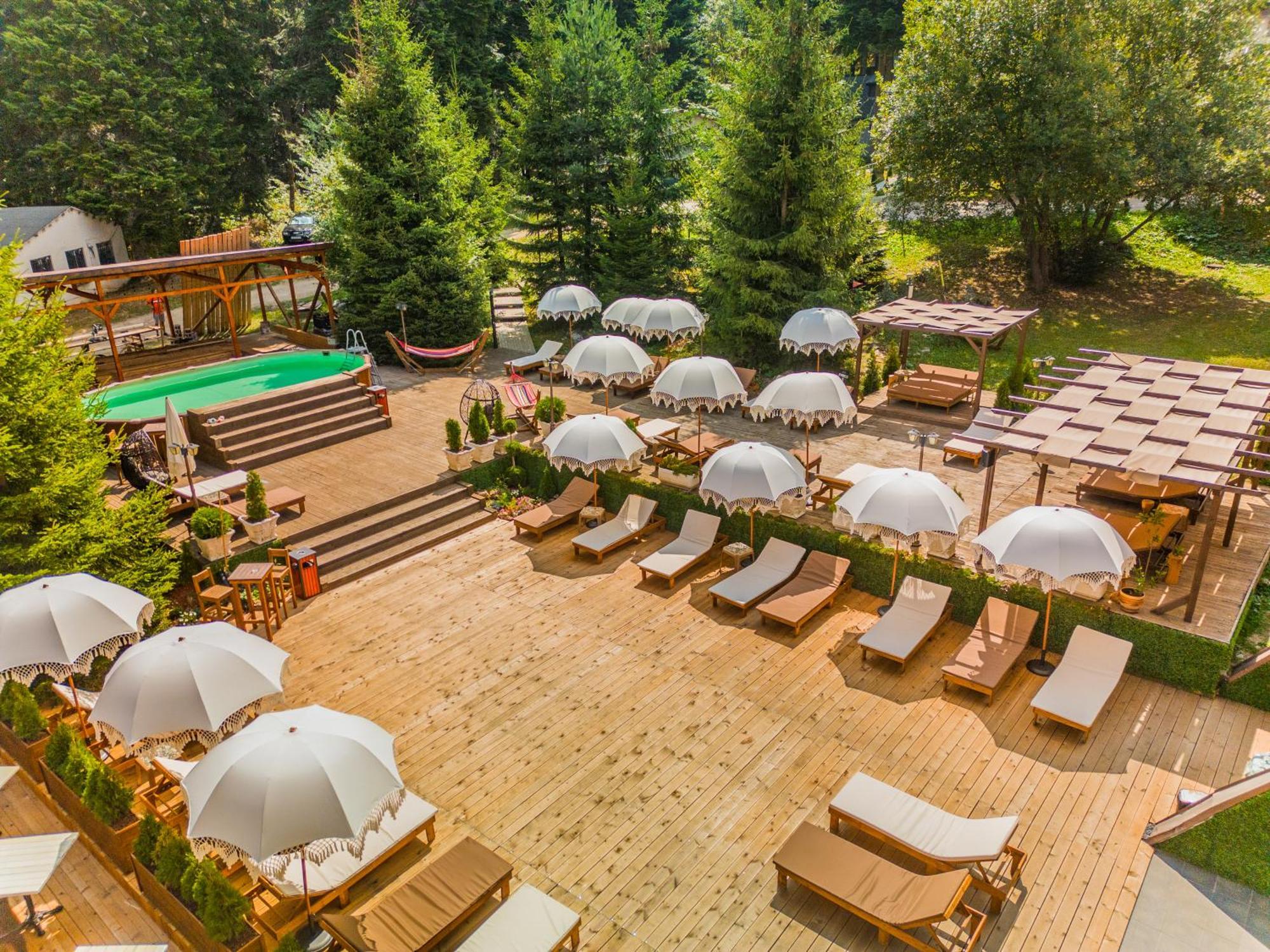 Mоura Boutique & Spa Hotel בורובץ מראה חיצוני תמונה